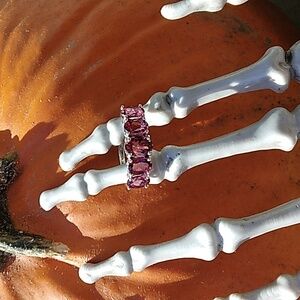 Vintage JTV oval Rhodolite Garnet ring.